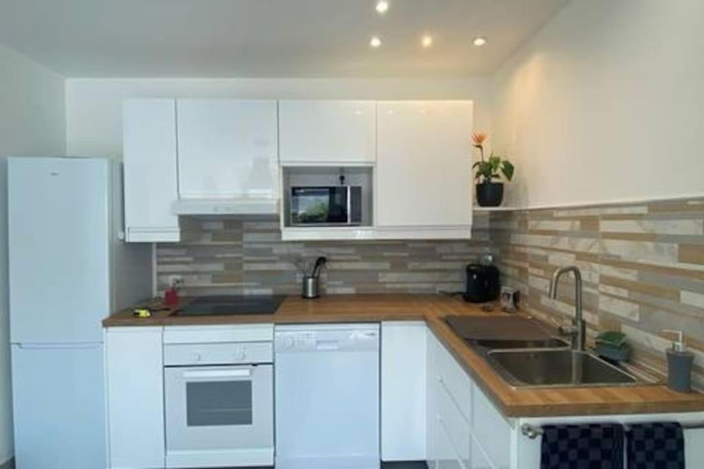 Gite A Louer 70 M2 La Chapelle-sur-Loire Eksteriør bilde
